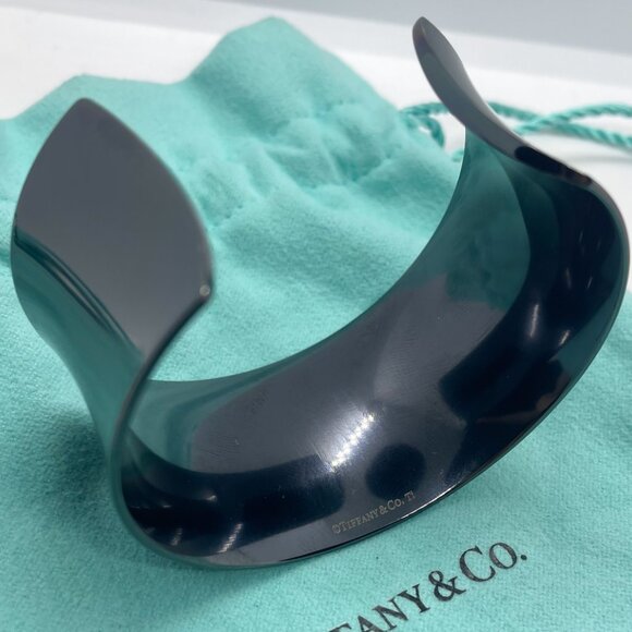 Tiffany & Co. 1837 Wide Titanium Cuff Bracelet 6" Circumference – Excellent - Picture 7 of 12